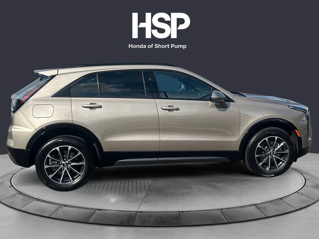 Used 2024 Cadillac XT4 Sport AWD/4WD image 6