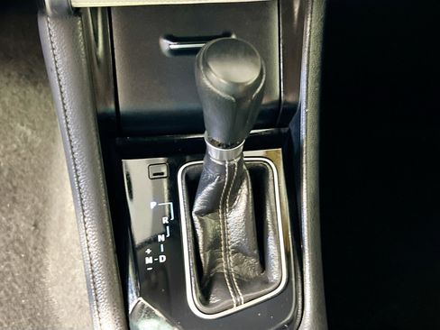 Used 2017 Toyota Corolla iM image 23