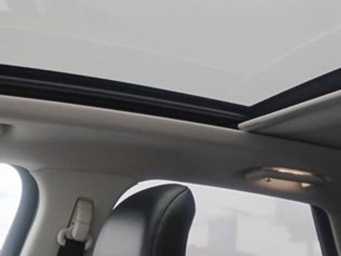 Used 2016 Ford Edge SEL w/ Equipment Group 201A image 6