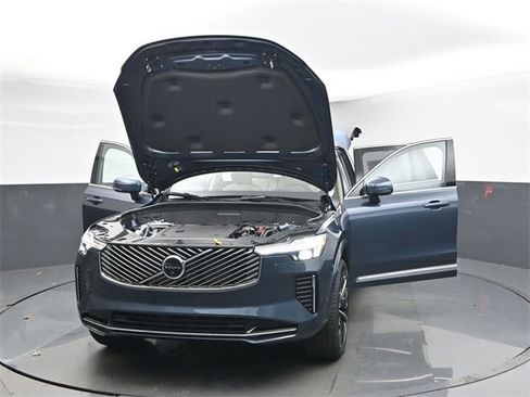 New 2026 Volvo XC90 B6 Ultra image 55