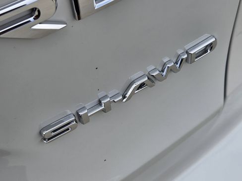 New 2026 Acura RDX SH-AWD image 24