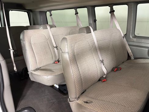Used 2024 Chevrolet Express 3500 LT w/ LT Preferred Equipment Group RWD image 14