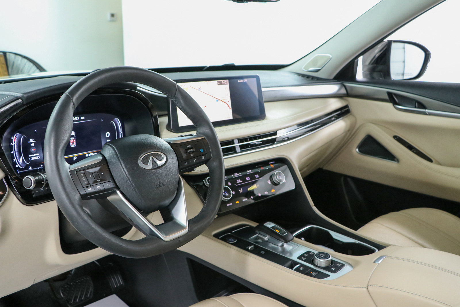 Used 2024 INFINITI QX60 Luxe w/ Vision Package AWD/4WD image 25