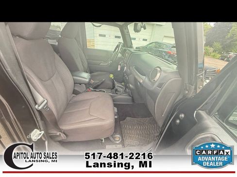 Used 2013 Jeep Wrangler Unlimited Sport AWD/4WD image 18