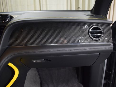 New 2026 Bentley Bentayga Speed image 26