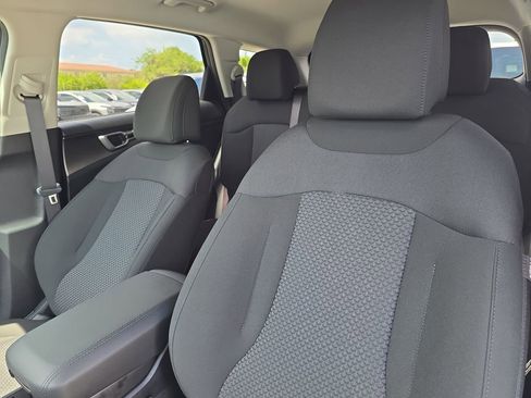 New 2026 Kia Sportage LX FWD image 21