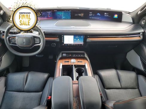 New 2025 Lincoln Navigator Black Label image 15