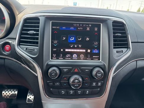 Used 2014 Jeep Grand Cherokee SRT8 w/ Luxury Group II AWD/4WD image 19