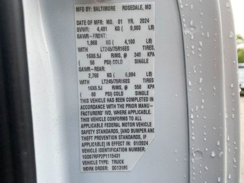 Used 2023 GMC Savana 3500 w/ Power Convenience Package image 31