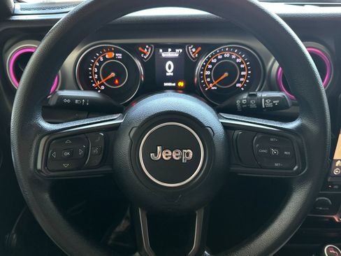 Used 2021 Jeep Wrangler Unlimited Sport AWD/4WD image 22