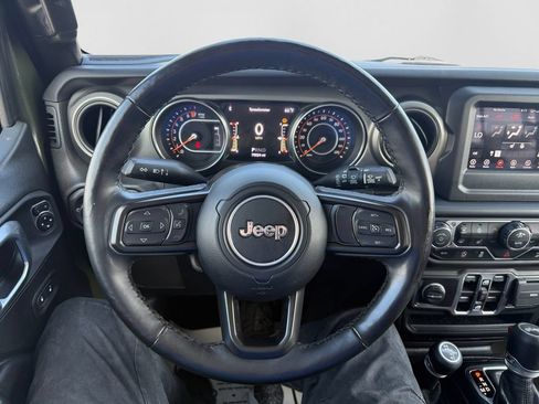 Used 2021 Jeep Wrangler Unlimited Sport AWD/4WD image 28