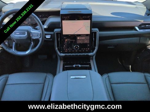 New 2026 GMC Yukon Denali AWD/4WD image 17