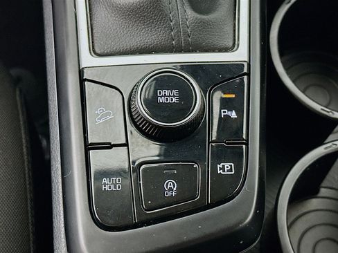 Used 2024 Kia Sportage LX image 24