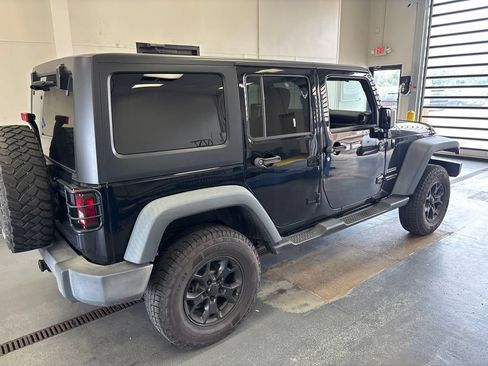 Used 2017 Jeep Wrangler Unlimited Sport w/ Quick Order Package 24S AWD/4WD image 8