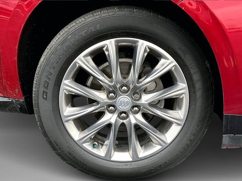 Used 2020 Buick Enclave Premium w/ Sun and Sites Package image 8