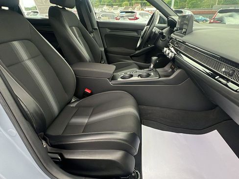 Used 2022 Honda Civic Sport image 13