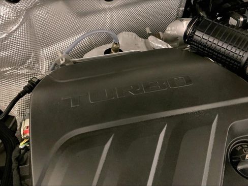 Used 2025 Buick Envista Sport Touring FWD image 30