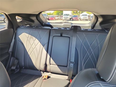 Certified 2024 Ford Mustang Mach-E Select w/ Comfort Package Lite image 15