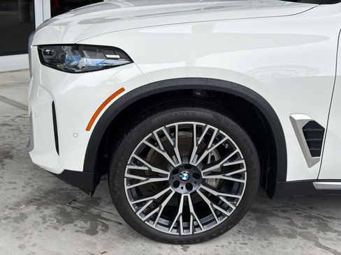 Used 2026 BMW X5 sDrive40i RWD image 12
