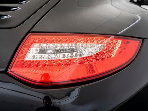 Used 2009 Porsche 911 Carrera S image 18