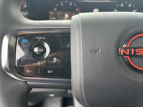 Used 2025 Nissan Armada PRO-4X w/ Pro-4X Premium Package AWD/4WD image 18