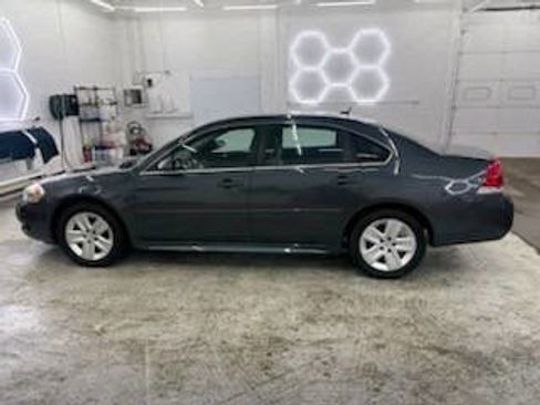 Used 2011 Chevrolet Impala LS image 2