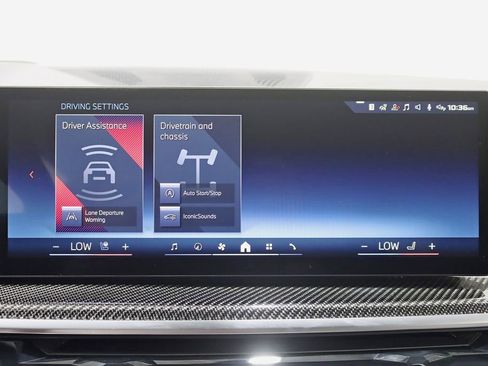 Used 2025 BMW X6 M60i AWD/4WD image 24