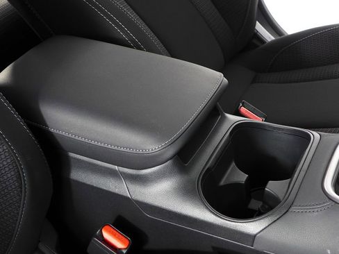 Certified 2025 Subaru Outback Premium image 16