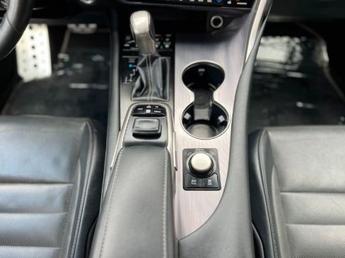 Used 2019 Lexus RX 450h F Sport image 19