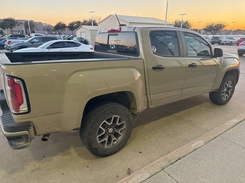 Used 2022 GMC Canyon AT4 w/ Trailering Package AWD/4WD image 4