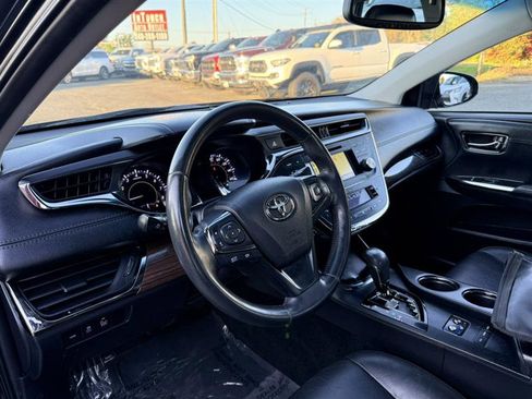 Used 2014 Toyota Avalon XLE Touring FWD image 24