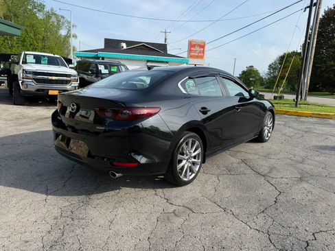Used 2019 MAZDA MAZDA3 Sedan w/ Preferred Package FWD image 5