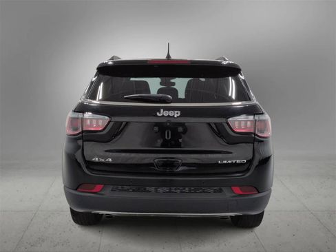 Certified 2023 Jeep Compass Limited image 7