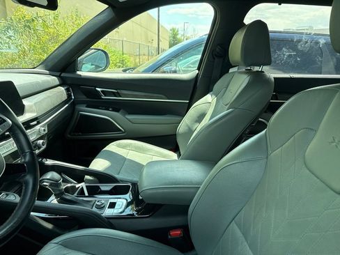Used 2024 Kia Telluride EX X-Line AWD/4WD image 3