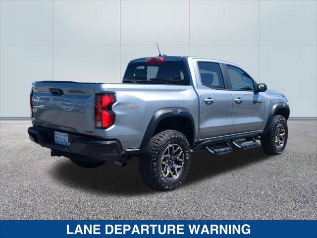 Used 2025 Chevrolet Colorado ZR2 AWD/4WD image 5