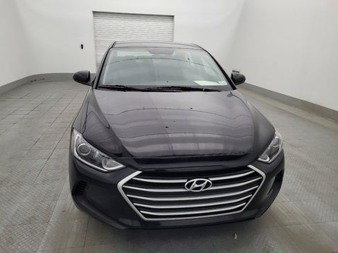 Used 2017 Hyundai Elantra SE image 14