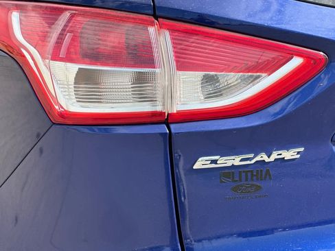 Used 2013 Ford Escape SE AWD/4WD image 25