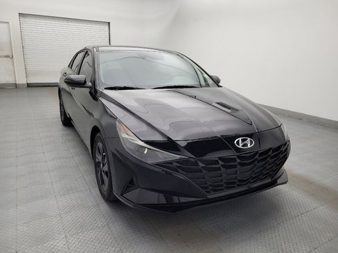 Used 2023 Hyundai Elantra Blue FWD image 14