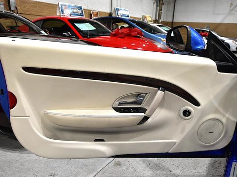 Used 2015 Maserati GranTurismo Convertible RWD image 18