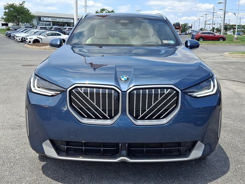 Certified 2026 BMW X3 xDrive30i AWD/4WD image 2