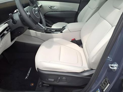 New 2025 Hyundai Tucson SEL image 16