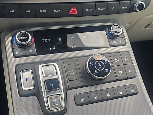 Used 2025 Hyundai Palisade Calligraphy AWD/4WD image 25