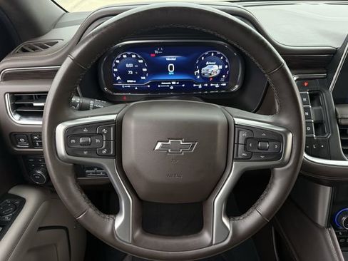 Used 2024 Chevrolet Tahoe Z71 w/ Luxury Package image 12