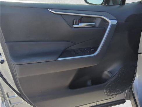 Used 2024 Toyota RAV4 XLE w/ Convenience Package AWD/4WD image 7