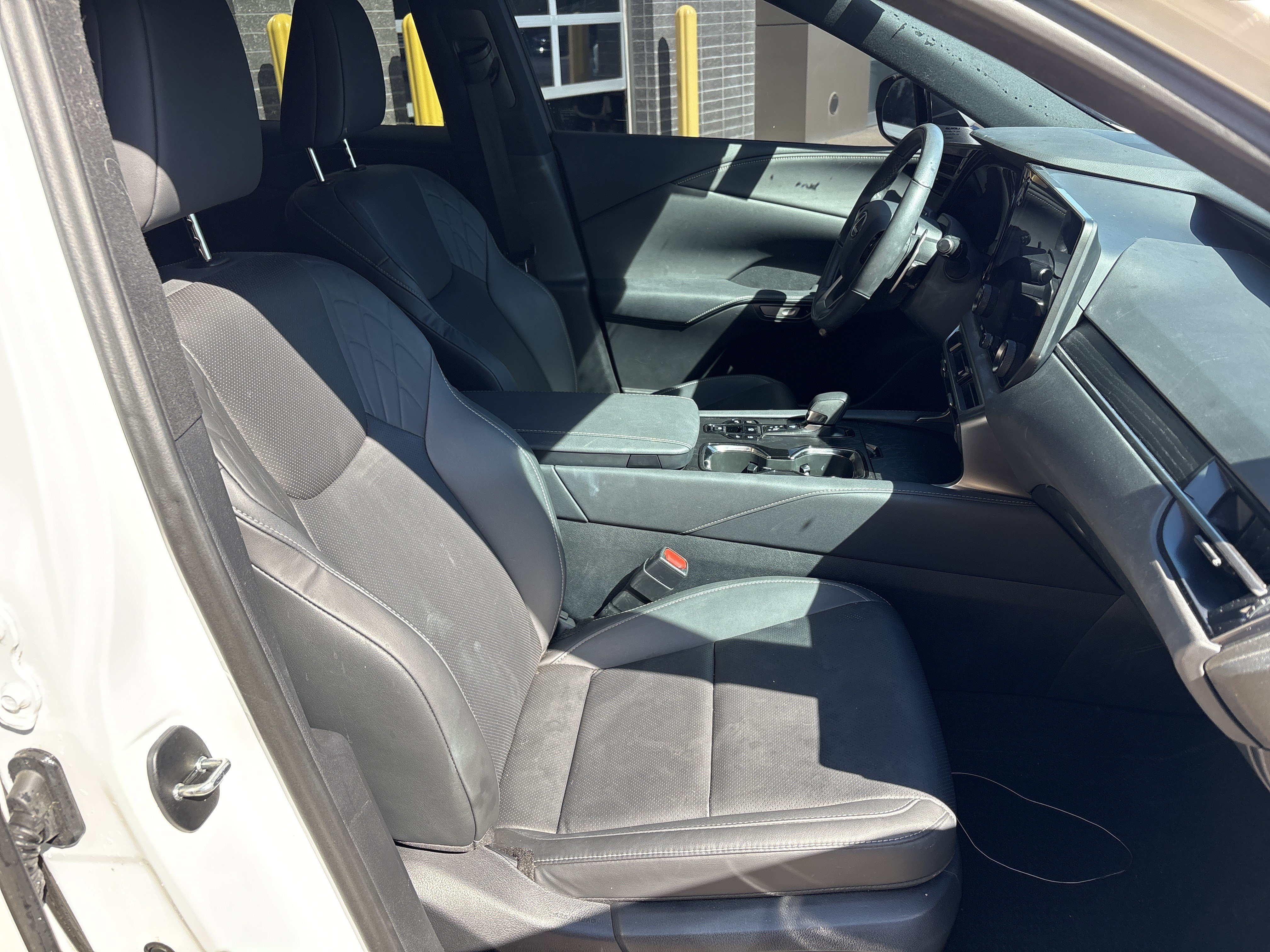 Used 2023 Lexus RX 350 Premium w/ Cold Area Package AWD/4WD image 33