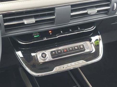 Certified 2023 Lincoln Corsair AWD w/ Equipment Group 101A image 19