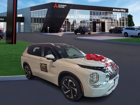 New 2025 Mitsubishi Outlander SEL image 4
