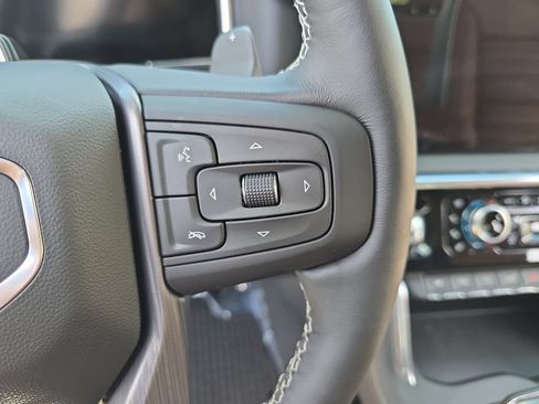 New 2026 GMC Sierra 1500 Denali Ultimate w/ LPO, Black Badging Package AWD/4WD image 18