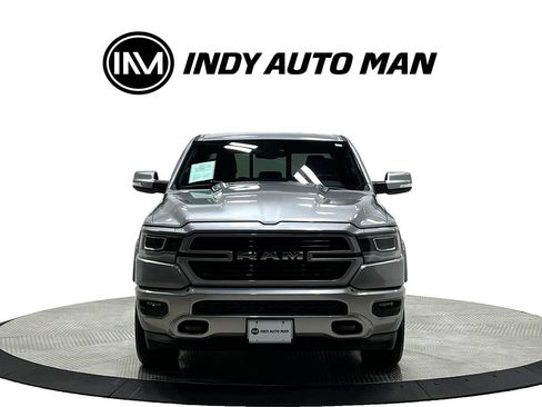 Used 2019 RAM 1500 Laramie w/ Sport Appearance Package AWD/4WD image 10