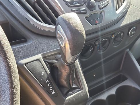 Used 2019 Ford Transit 350 XLT image 27